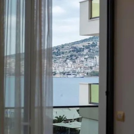 Luxury Golden 2 Sarandë