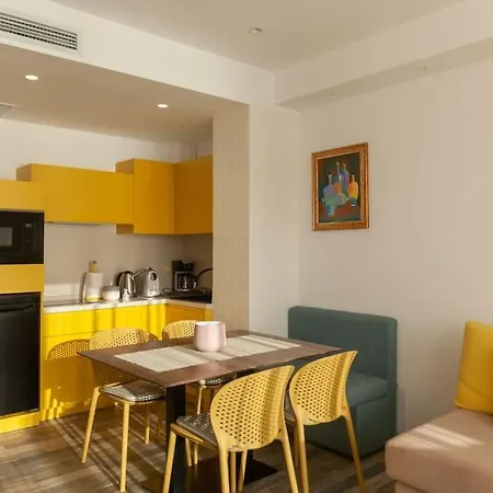 Luxury Golden 2 Sarandë