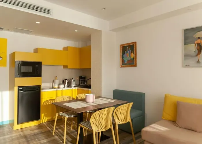 Luxury Golden 2 Sarandë