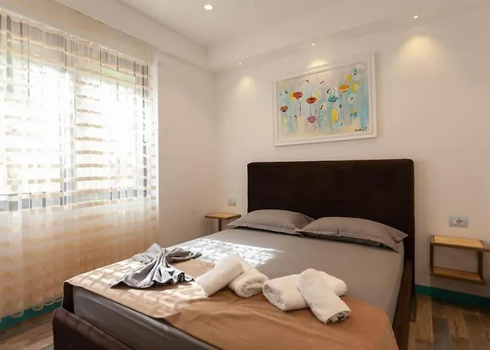 Luxury Golden 2 Lägenhet