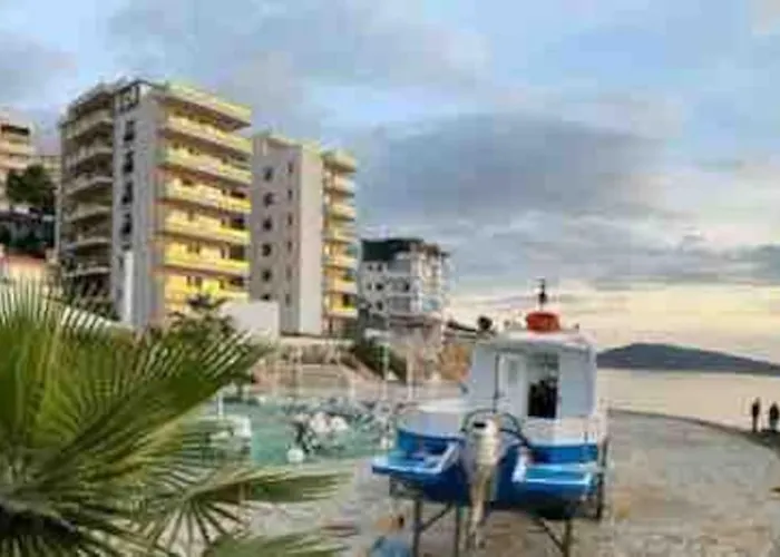 Luxury Golden 2 Lägenhet Sarandë